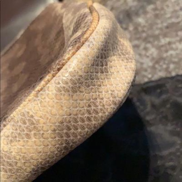 Authentic Gucci Jackie O Snakeskin Bag - Picture 8 of 13